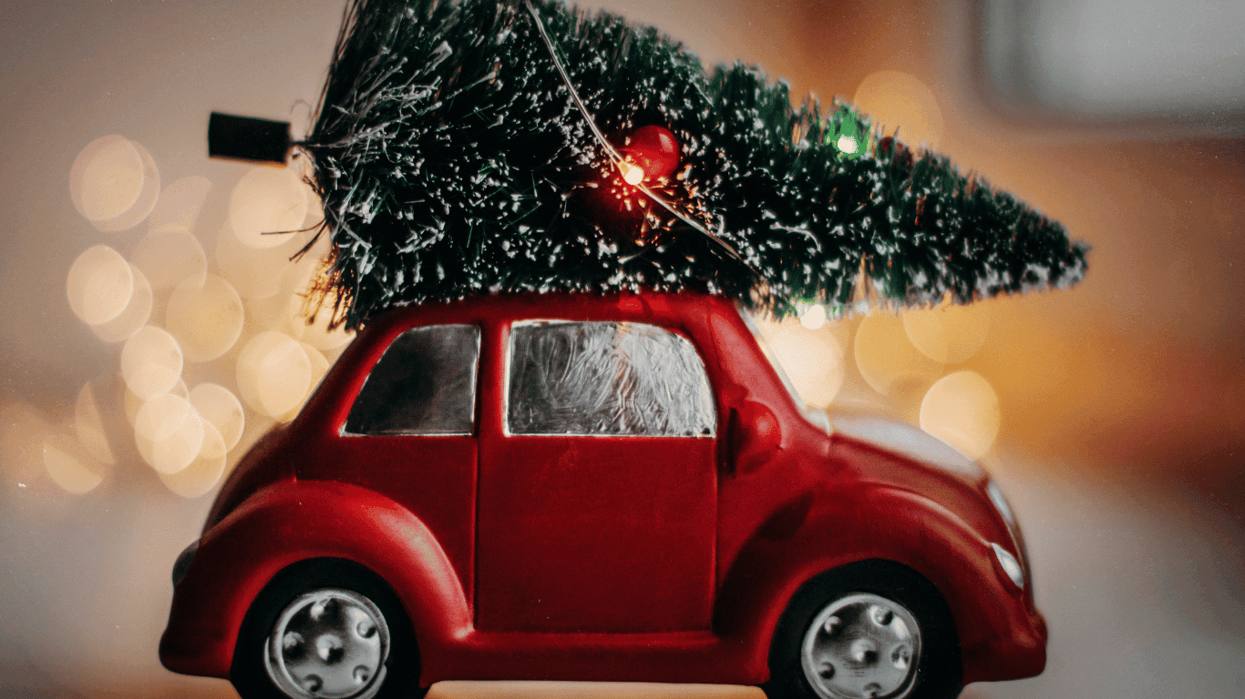 Why You Need to Book Your December Holiday Car Service Now